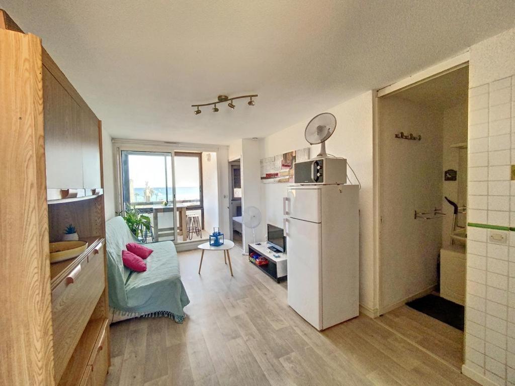 Appartement Le Barcares Avec Vue Sur Mer De Type T2 Location Arrivee A Partir De 15H Depart Maximum A 11H Location Du Samedi Au Samedi Juillet Et Aout Екстериор снимка