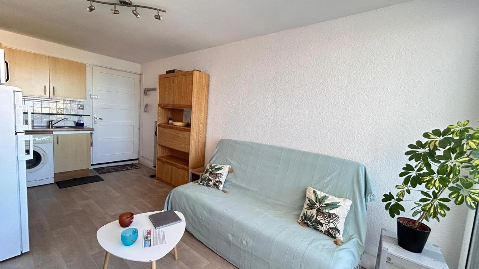 Appartement Le Barcares Avec Vue Sur Mer De Type T2 Location Arrivee A Partir De 15H Depart Maximum A 11H Location Du Samedi Au Samedi Juillet Et Aout Екстериор снимка